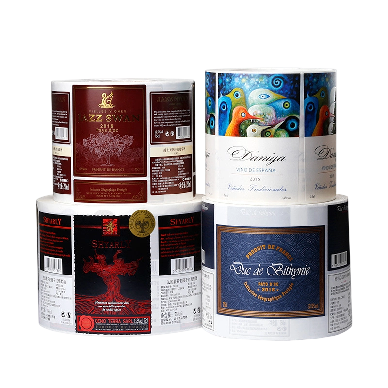 Etichetta della bottiglia di vino goffrata in lamina opaca