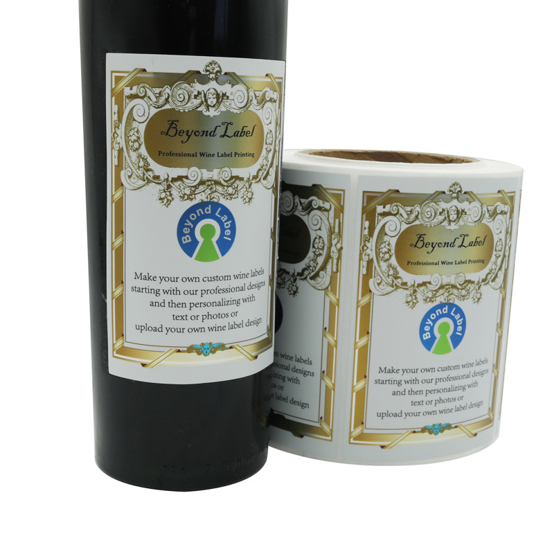 Etichetta della bottiglia di vino goffrata in lamina opaca