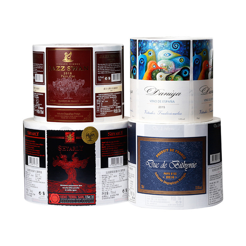 Etichetta della bottiglia di vino goffrata in lamina opaca