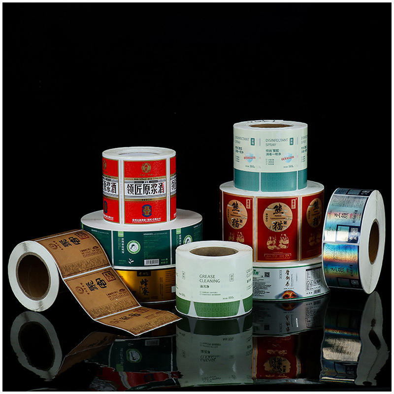 Etichetta della bottiglia di vino goffrata in lamina opaca